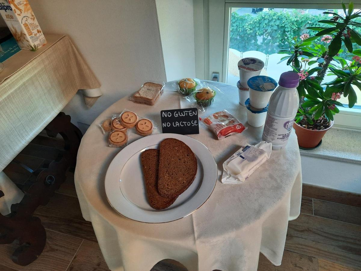 B&B Casa Santa Lucia Manerba del Garda Ngoại thất bức ảnh