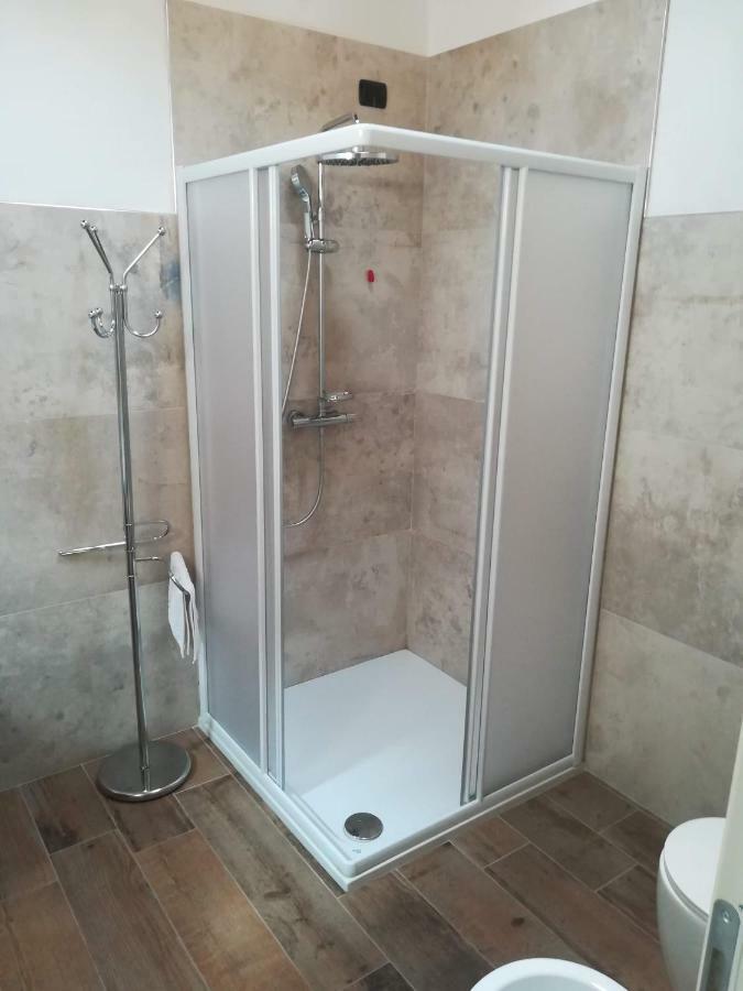 B&B Casa Santa Lucia Manerba del Garda Ngoại thất bức ảnh